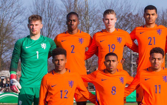 Het verhaal van Mike, van keeperstalent bij PSV tot vestigingsmanager bij InAxtion